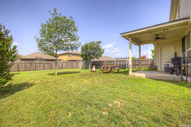 2150 BRINKLEY DR, New Braunfels, TX 78130