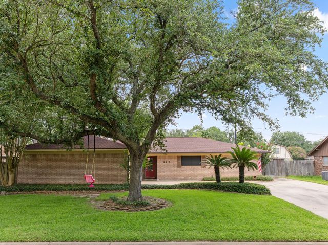 2917 Encino Avenue, Bay City, TX 77414