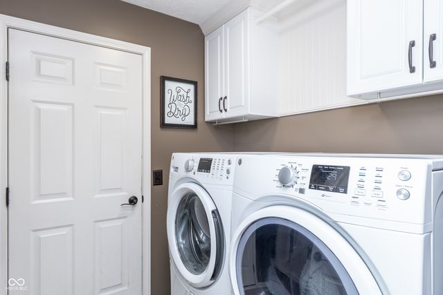 16755 Lakeville Crossing, Westfield, IN 46074