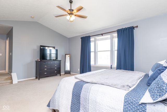 16755 Lakeville Crossing, Westfield, IN 46074