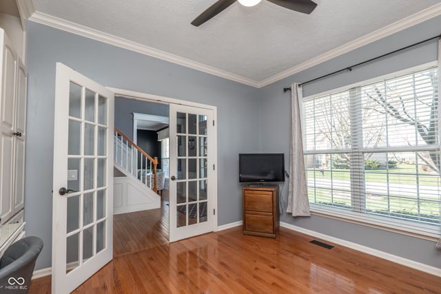 16755 Lakeville Crossing, Westfield, IN 46074