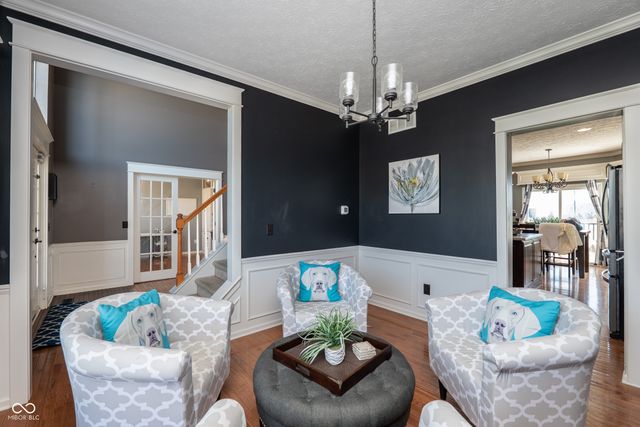 16755 Lakeville Crossing, Westfield, IN 46074