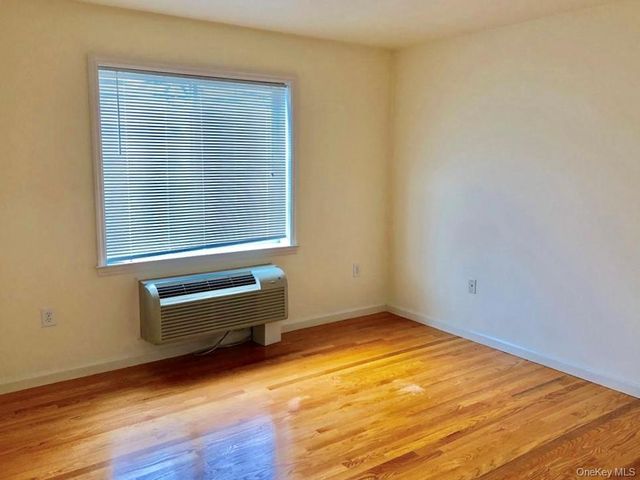 160 Chatterton Avenue 1A, White Plains, NY 10606