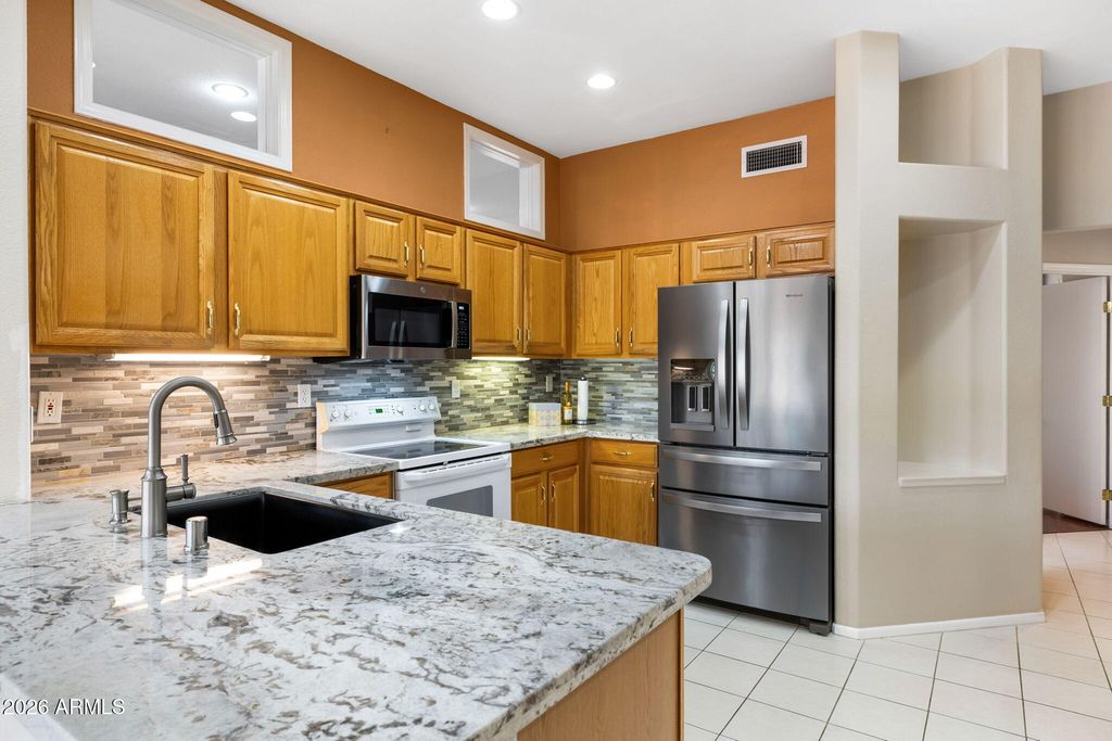 Image 10 of property listing at 15113 W VIA MONTOYA --, Sun City West, AZ 85375