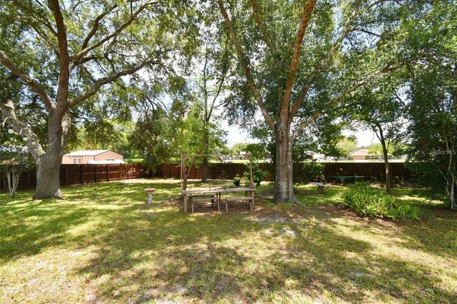 26 CANTER CLUB COURT, Debary, FL 32713