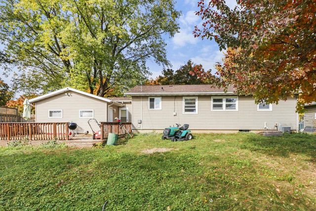 4121 Dwight Drive, Madison, WI 53704