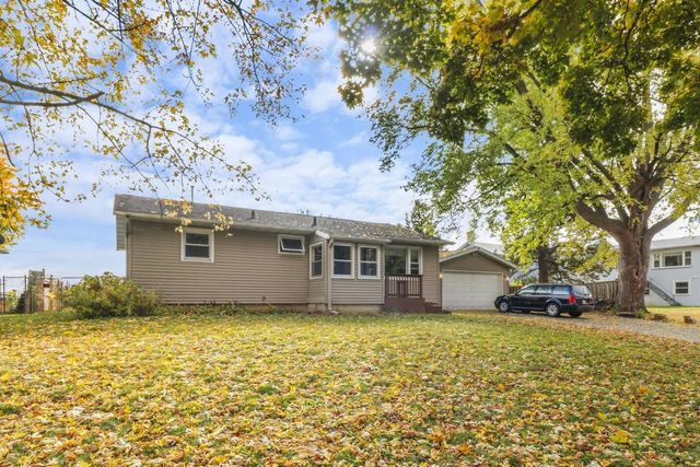 4121 Dwight Drive, Madison, WI 53704