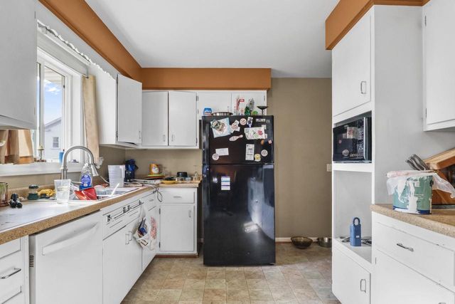 4121 Dwight Drive, Madison, WI 53704