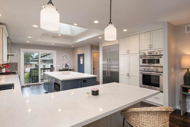 2258 Howard Avenue, San Carlos, CA 94070