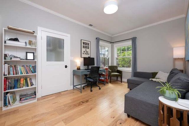 2258 Howard Avenue, San Carlos, CA 94070