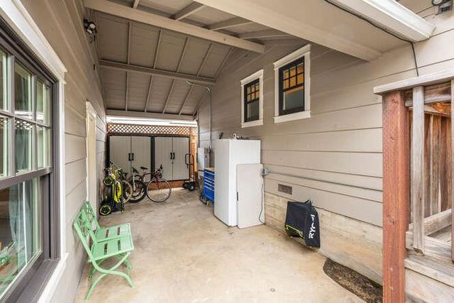 2258 Howard Avenue, San Carlos, CA 94070