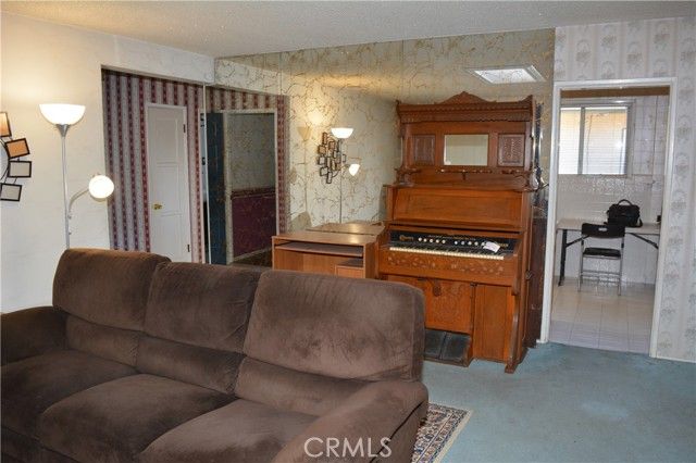 6448 E Los Arcos, Long Beach, CA 90815