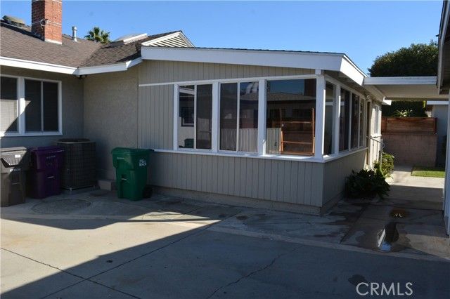 6448 E Los Arcos, Long Beach, CA 90815