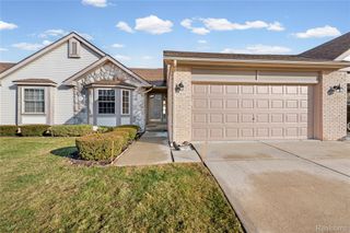 42430 Park Ridge Way, Clinton Charter Township, MI 48038