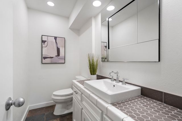 6251 Danbury Lane, Dallas, TX 75214