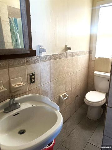 149 Essex Avenue, Orange, NJ 07050