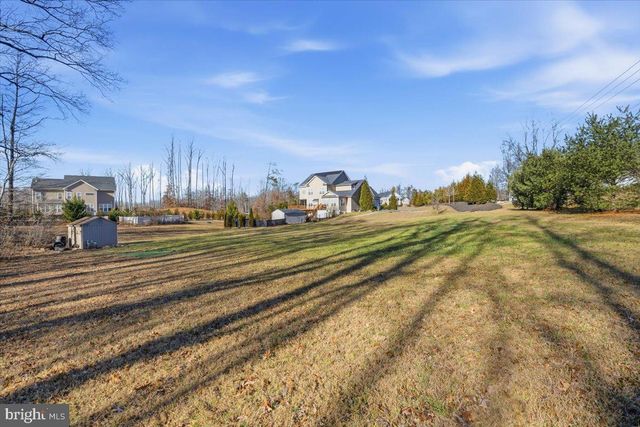 11 SWEET WILLIAM DR, Stafford, VA 22554