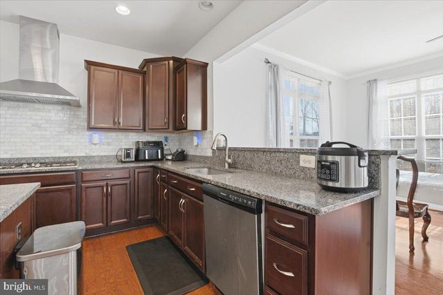 11 SWEET WILLIAM DR, Stafford, VA 22554