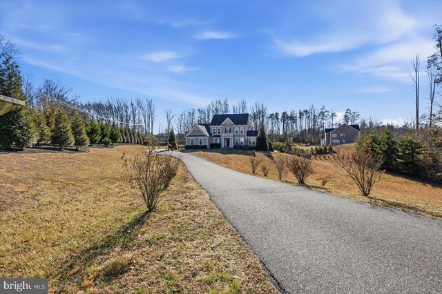 11 SWEET WILLIAM DR, Stafford, VA 22554