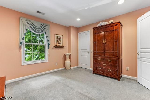 62 Hickory Hill Blvd 1, Totowa Boro, NJ 07512