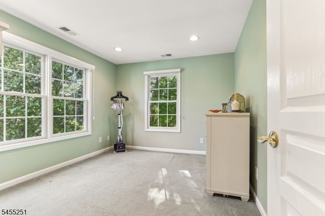 62 Hickory Hill Blvd 1, Totowa Boro, NJ 07512