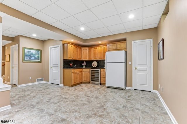 62 Hickory Hill Blvd 1, Totowa Boro, NJ 07512