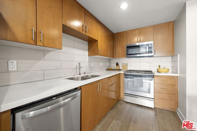 13337 Beach Avenue 406, Marina Del Rey, CA 90292