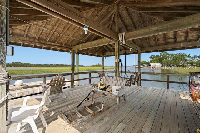 42 Robert Ingram Ct, Okatie, SC 29909