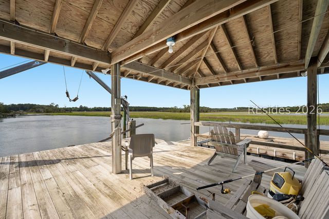 42 Robert Ingram Ct, Okatie, SC 29909