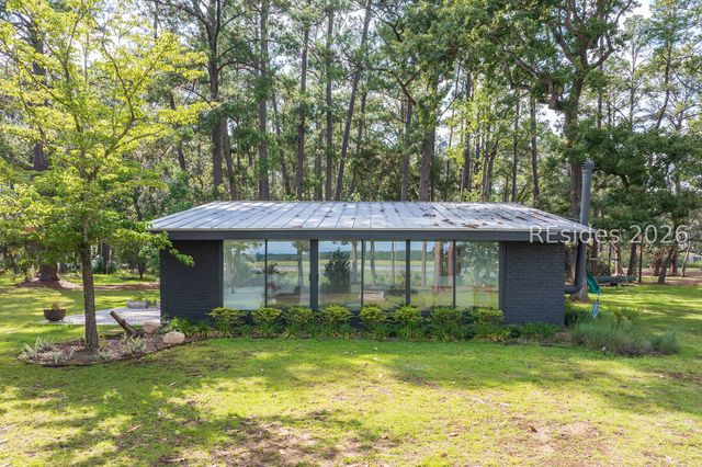 42 Robert Ingram Ct, Okatie, SC 29909