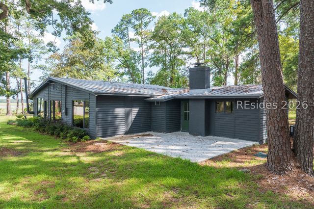 42 Robert Ingram Ct, Okatie, SC 29909