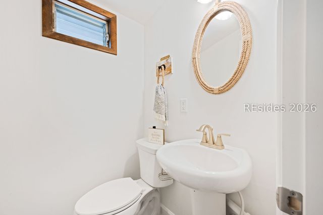 42 Robert Ingram Ct, Okatie, SC 29909