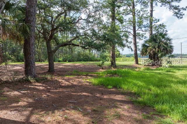 42 Robert Ingram Ct, Okatie, SC 29909