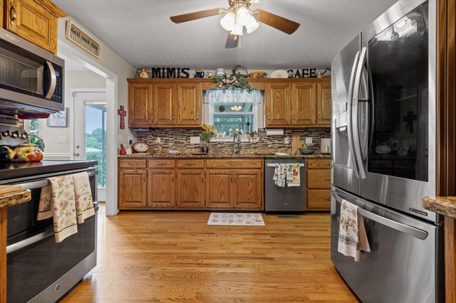 44 Creekside Drive, Ringgold, GA 30736