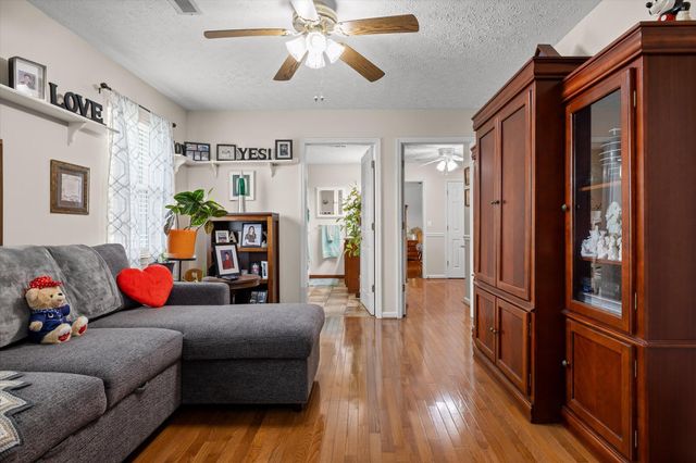 44 Creekside Drive, Ringgold, GA 30736
