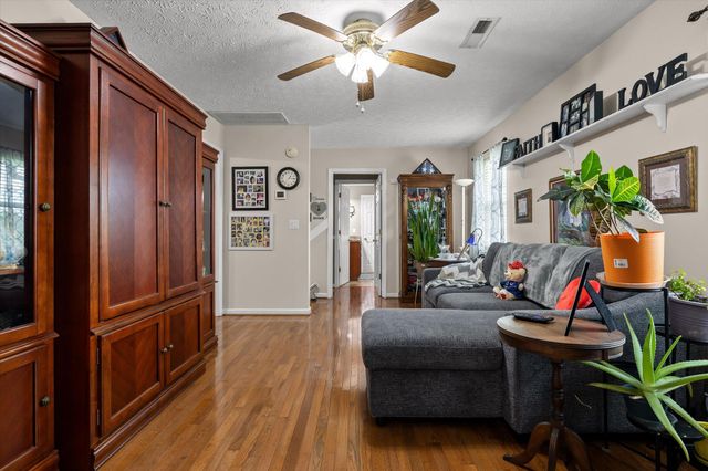 44 Creekside Drive, Ringgold, GA 30736
