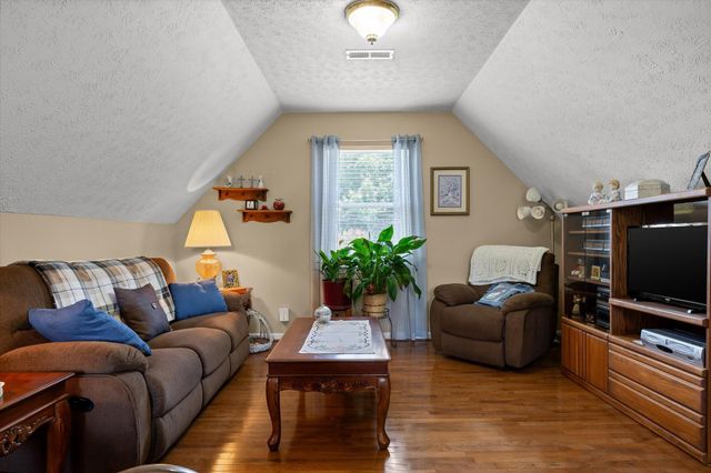 44 Creekside Drive, Ringgold, GA 30736