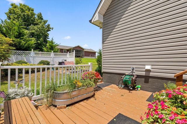 44 Creekside Drive, Ringgold, GA 30736