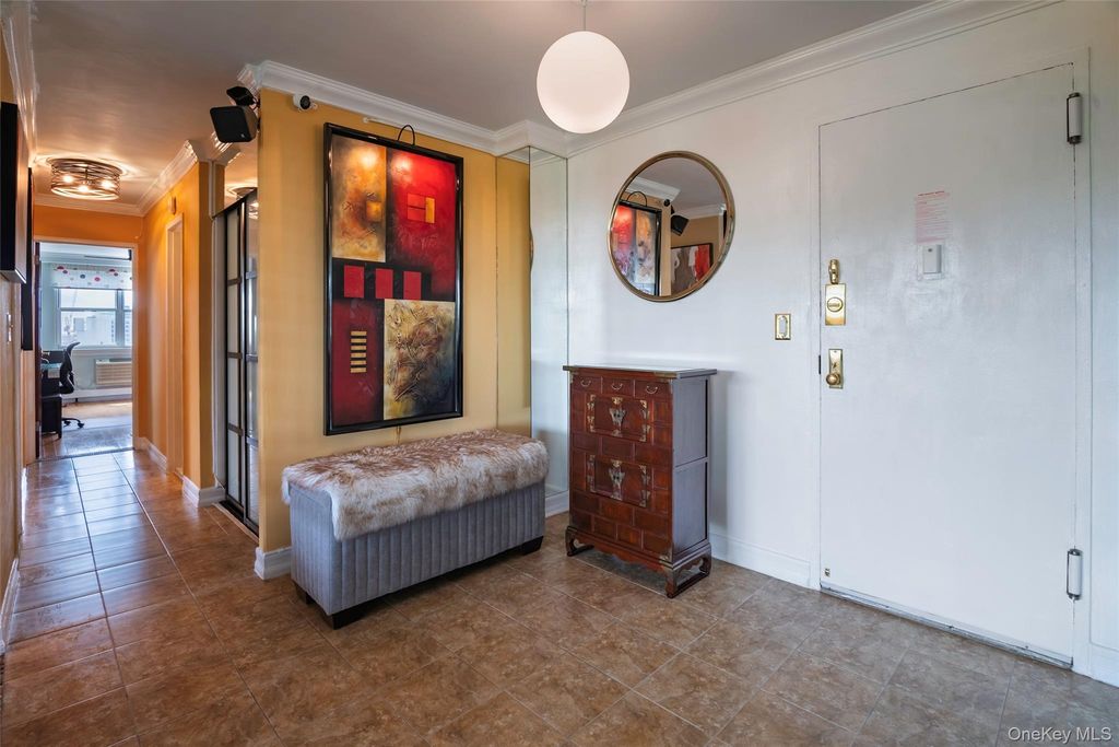 164-20 Highland Avenue 7T, Jamaica Hills, NY 11432 — photo 5