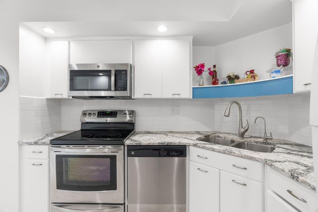 3333 NE 34th Street 522, Fort Lauderdale, FL 33308