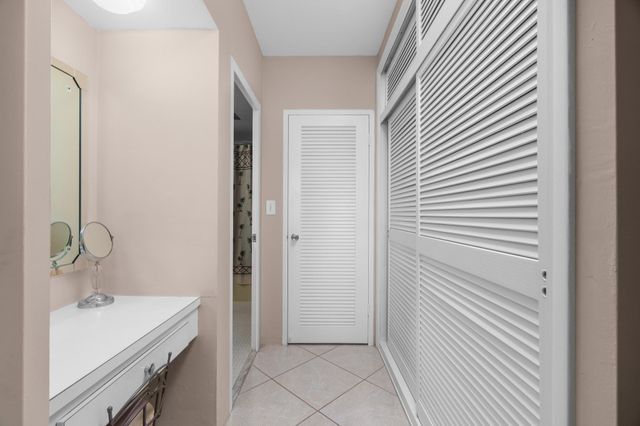 3333 NE 34th Street 522, Fort Lauderdale, FL 33308