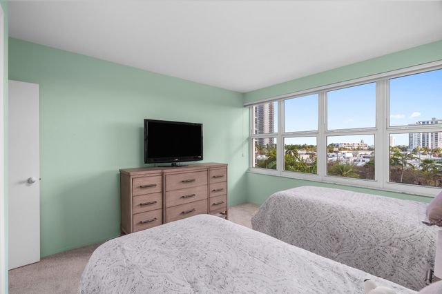 3333 NE 34th Street 522, Fort Lauderdale, FL 33308