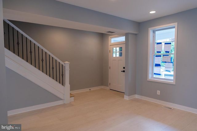 706 LONGFELLOW ST NW, Washington, DC 20011