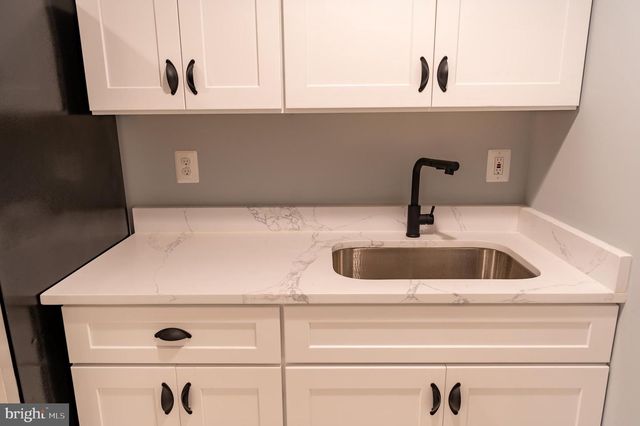 706 LONGFELLOW ST NW, Washington, DC 20011