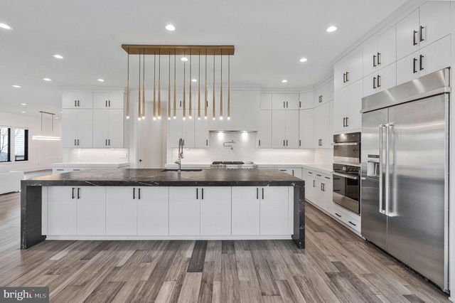 1354 MONITOR LN, Mclean, VA 22101