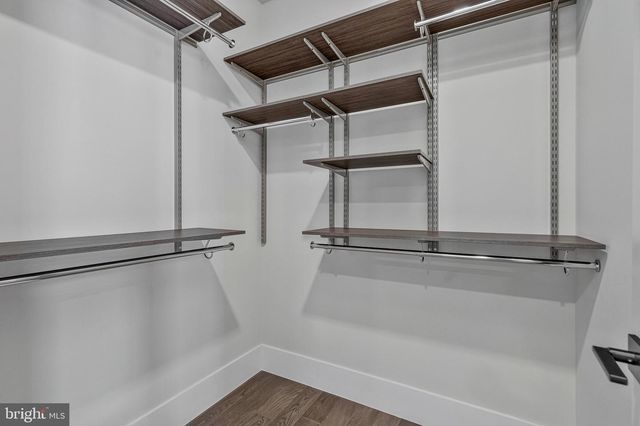 1354 MONITOR LN, Mclean, VA 22101