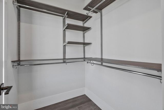 1354 MONITOR LN, Mclean, VA 22101