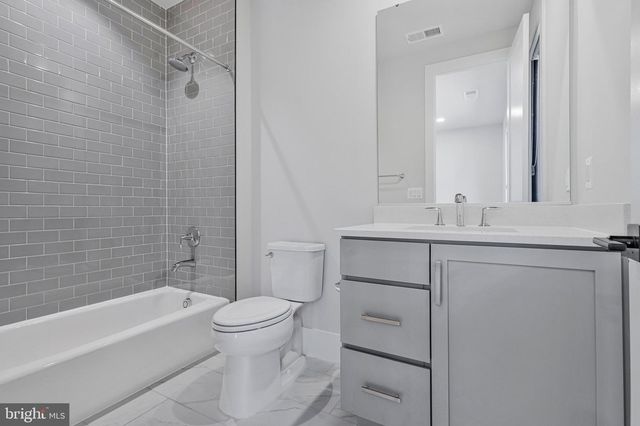 1354 MONITOR LN, Mclean, VA 22101