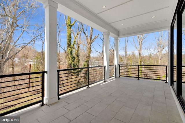 1354 MONITOR LN, Mclean, VA 22101