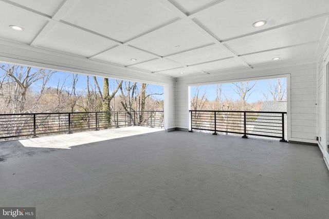 1354 MONITOR LN, Mclean, VA 22101